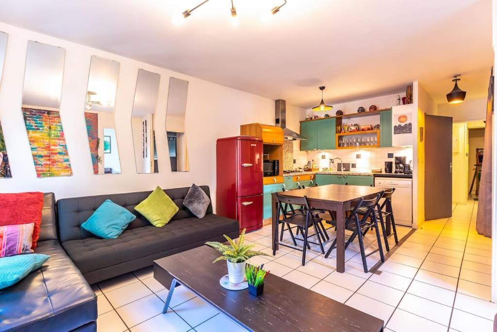 T4 Special Groupe Apartman Lyon Kültér fotó